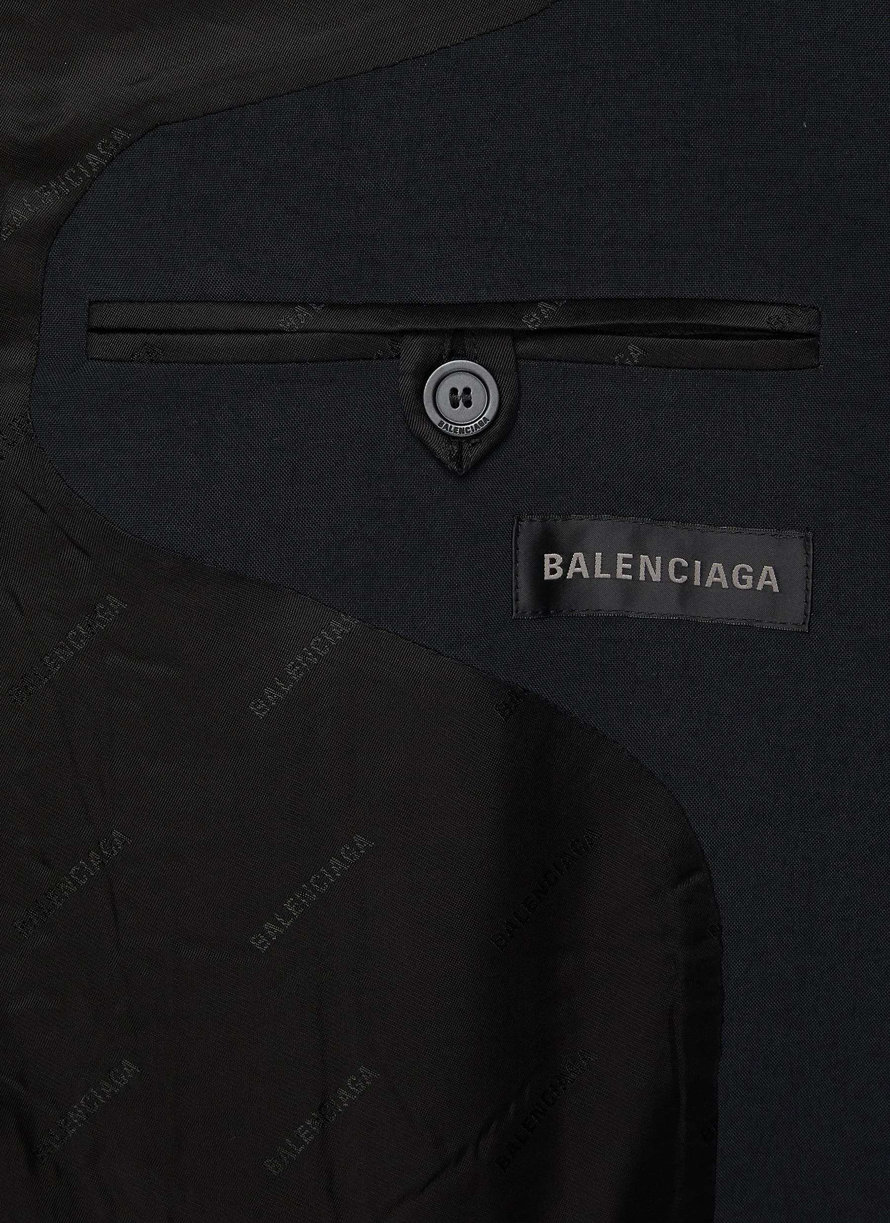 -----------BALENCIAGA ---- ------------ ----Oversized Single Breasted Blazer --