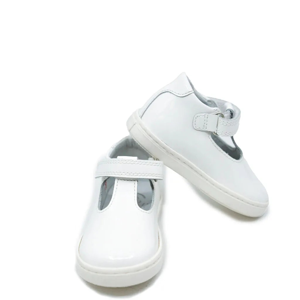 Beberlis White Patent Velcro Baby Sneaker