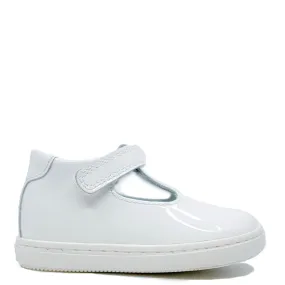 Beberlis White Patent Velcro Baby Sneaker