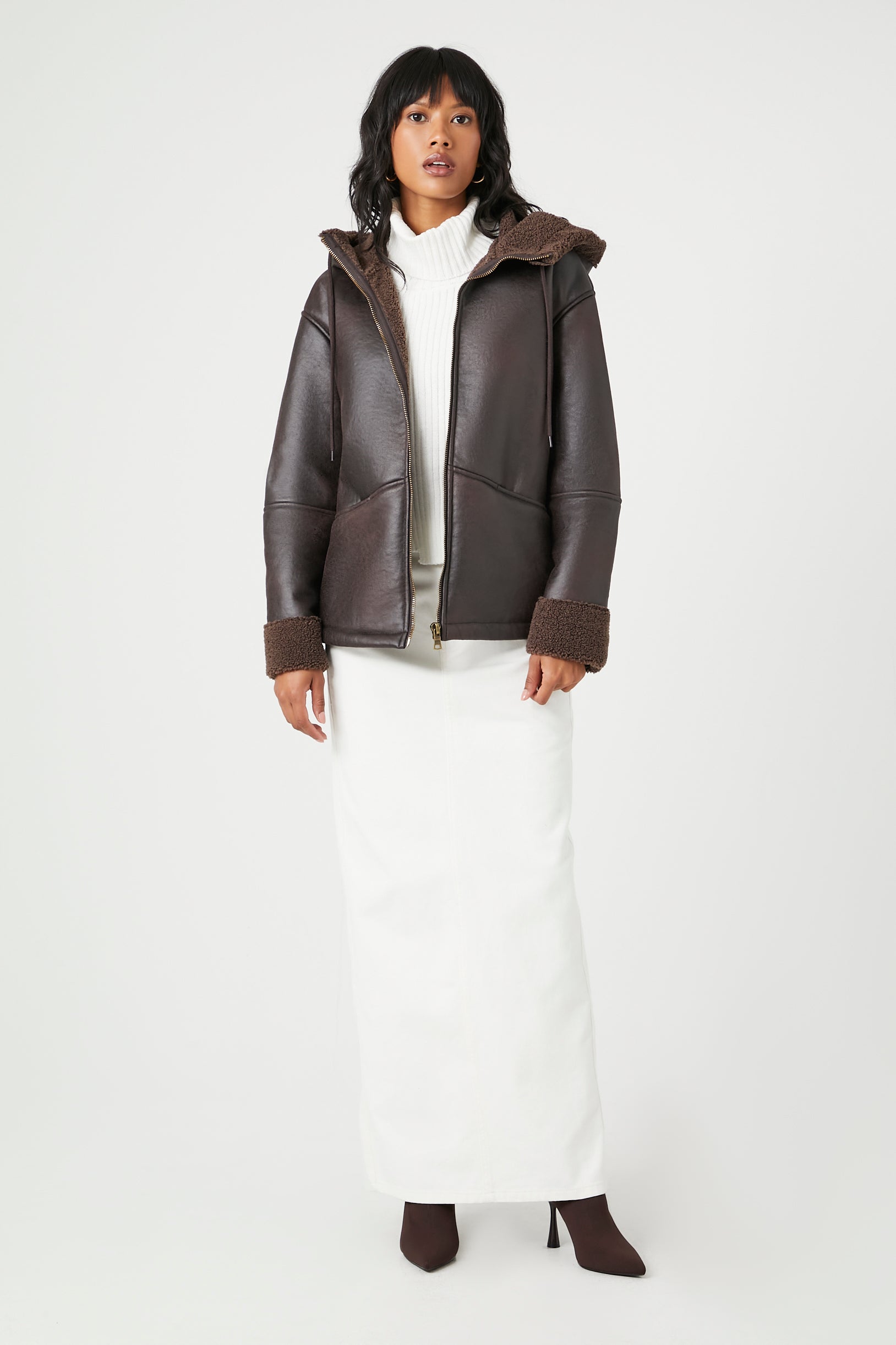 Blouson en similicuir avec liséré de Sherpa et fermeture à glissière