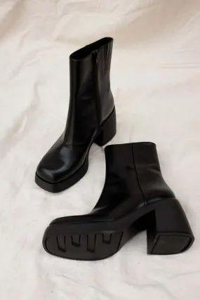 BROOKE BOOTS - BLACK