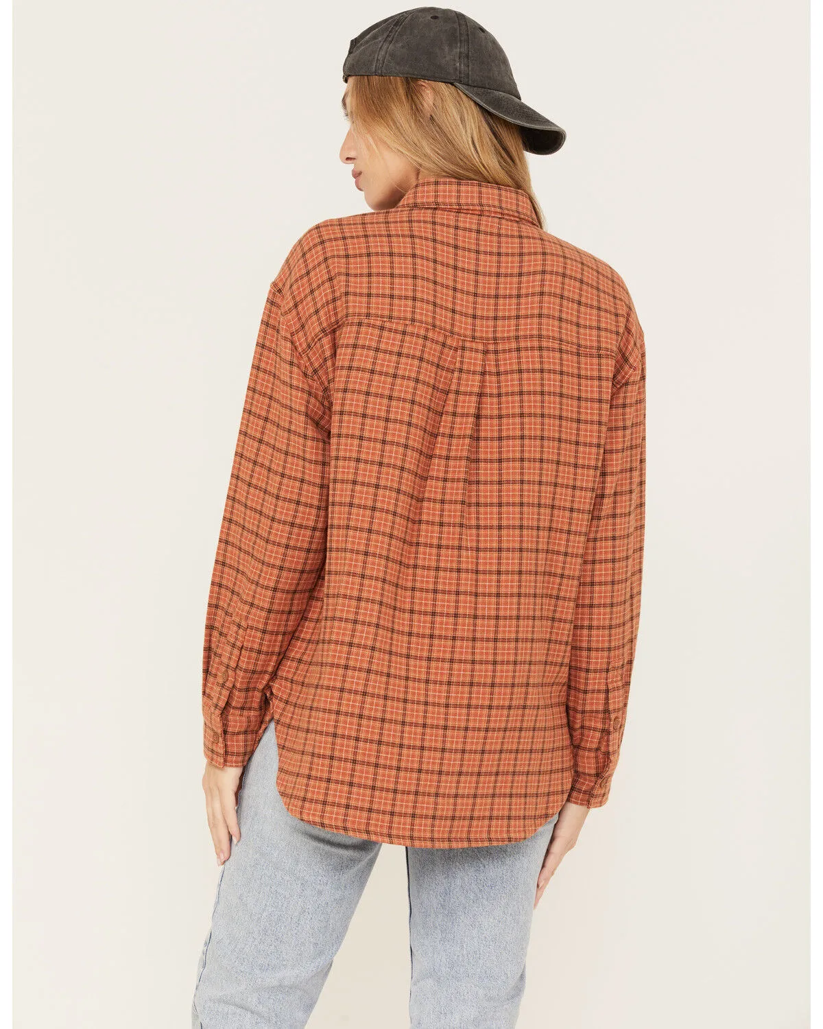 Cleo + Wolf Women's Plaid Print Oversized Long Sleeve Flannel Button Down Shirt