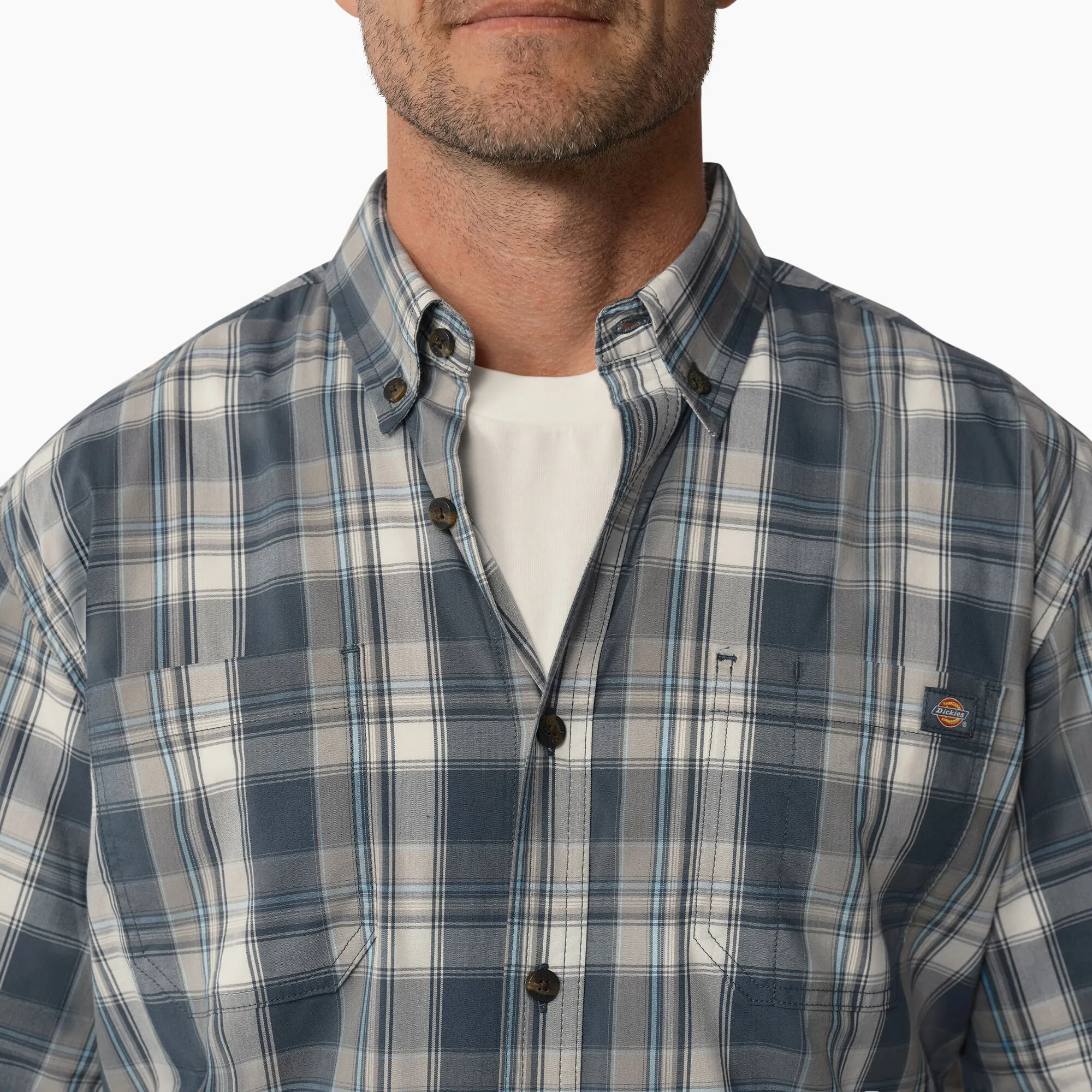 Dickies Men's FLEX Woven Short Sleeve Button-Down Shirt