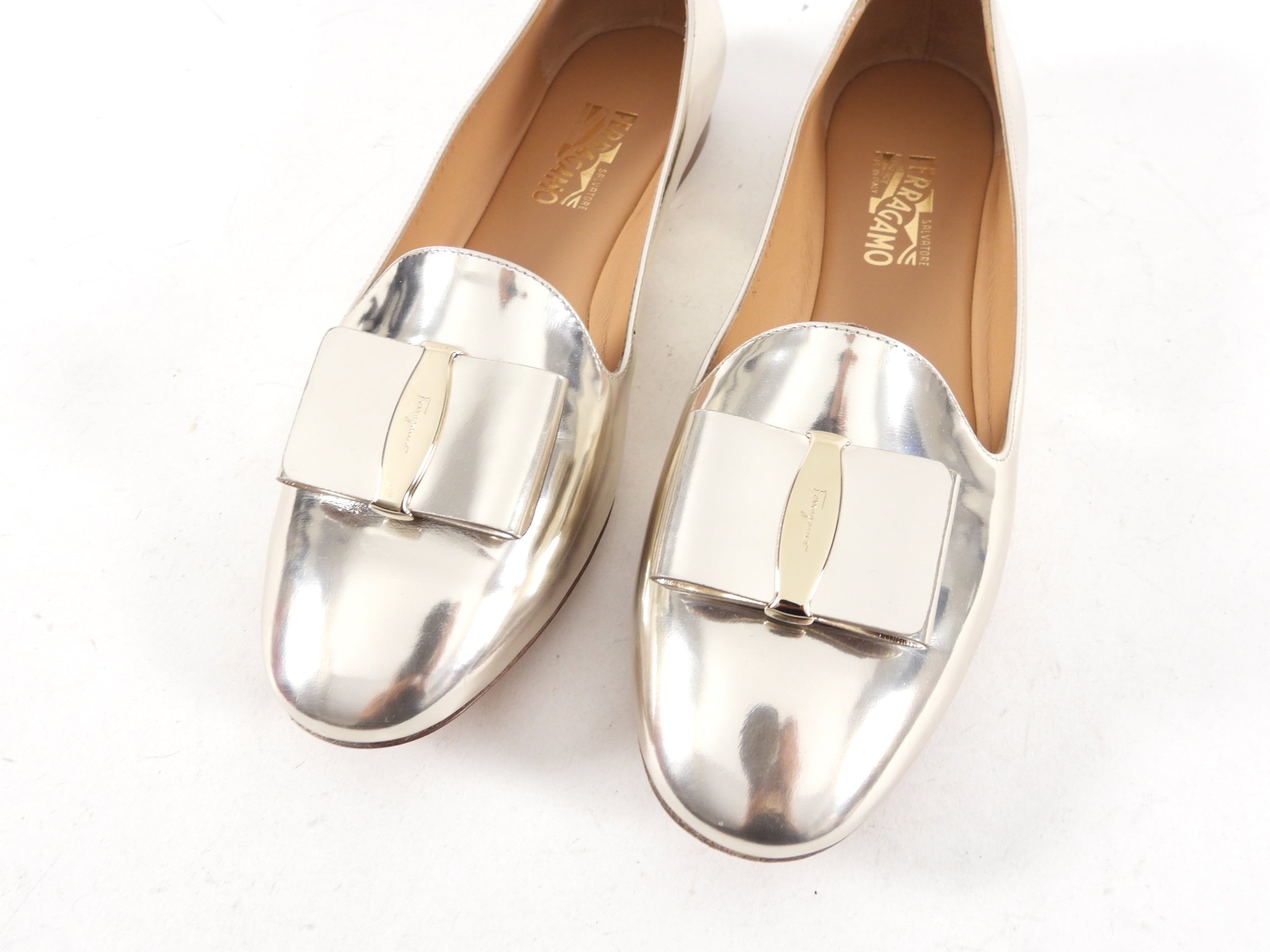 Ferragamo Elisabella Gold Metallic Bow Flat Shoes - 10B