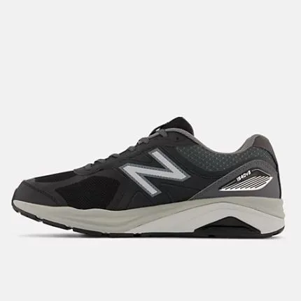 M New Balance 1540 (Version 2 & 3)