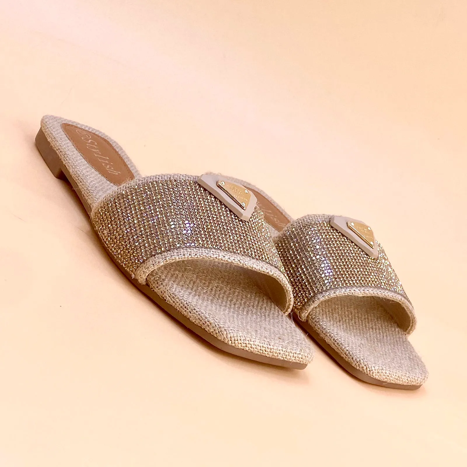 NEW , WOMEN SLIPPERS S2