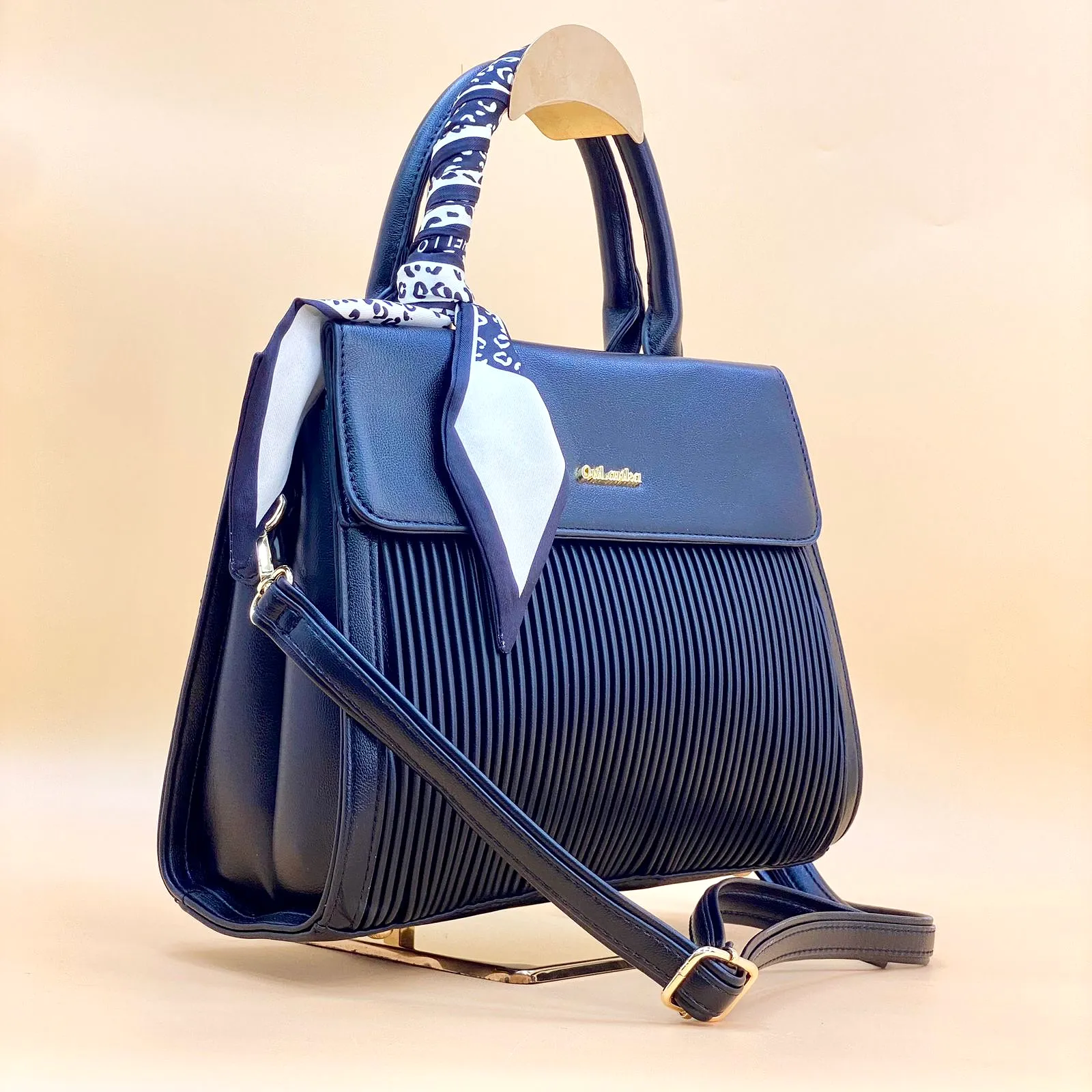 NEW 2024 ,  WOMEN HANDBAGS B527