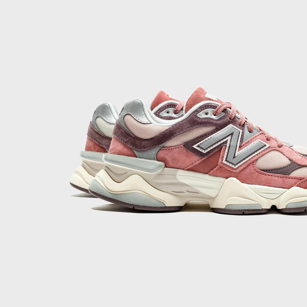 New Balance 9060 'Cherry Blossom'