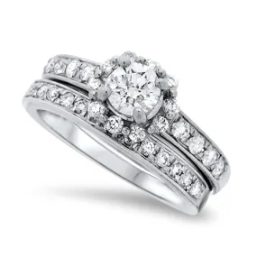 Soft Halo Diamond Wedding Set